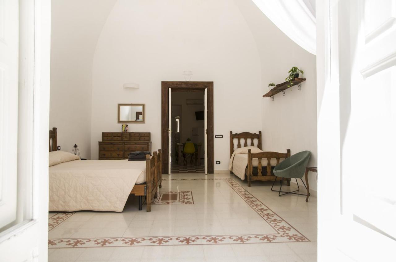 Palazzo Italia Apartments Bari Bagian luar foto