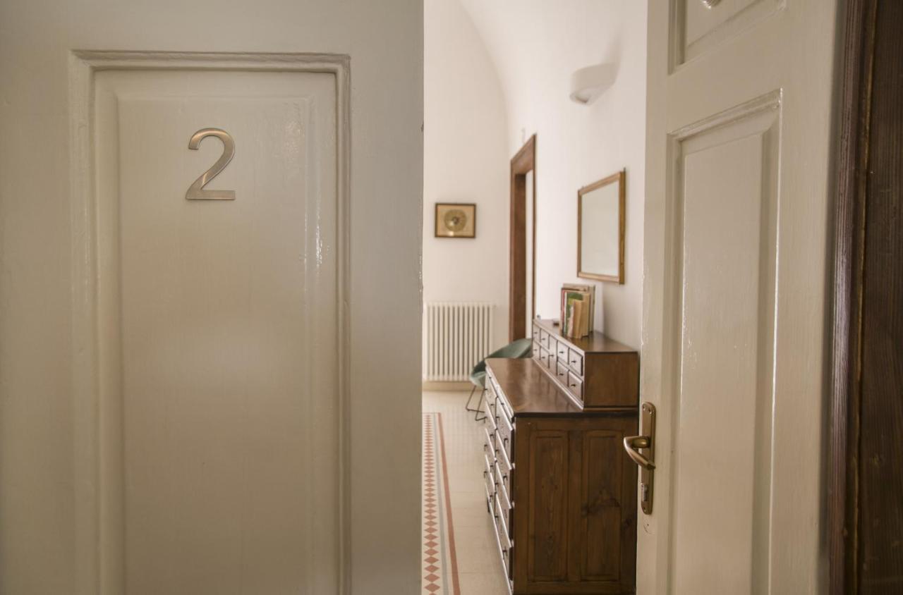 Palazzo Italia Apartments Bari Bagian luar foto