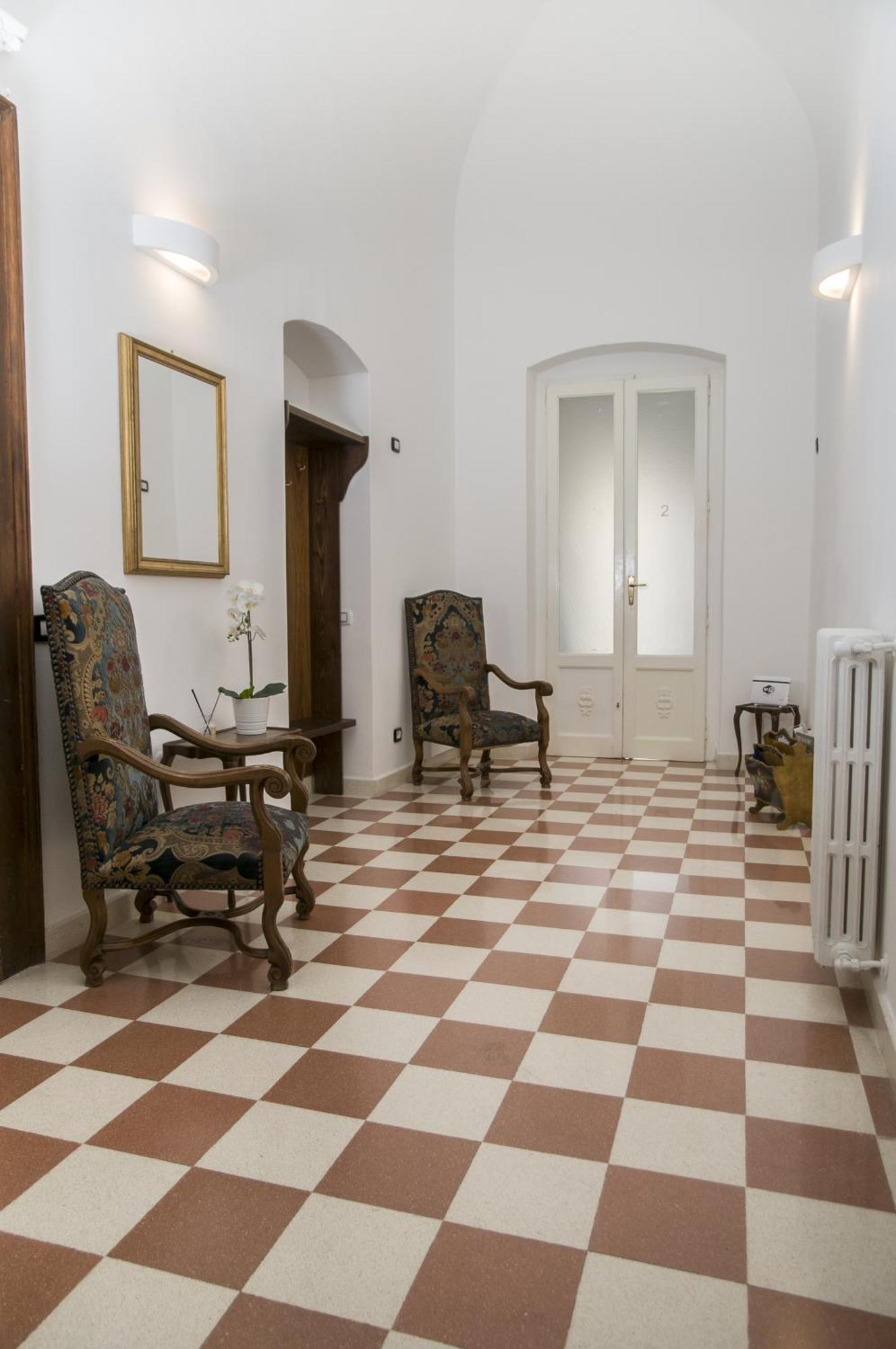 Palazzo Italia Apartments Bari Bagian luar foto