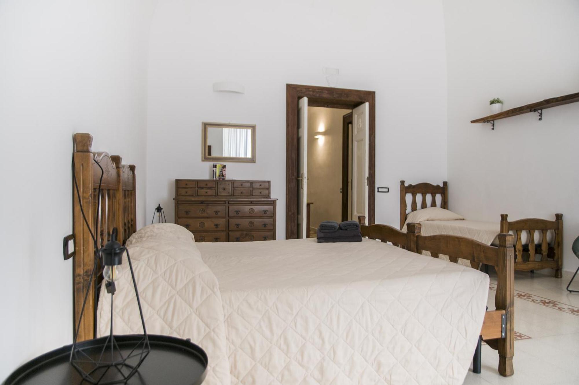 Palazzo Italia Apartments Bari Bagian luar foto