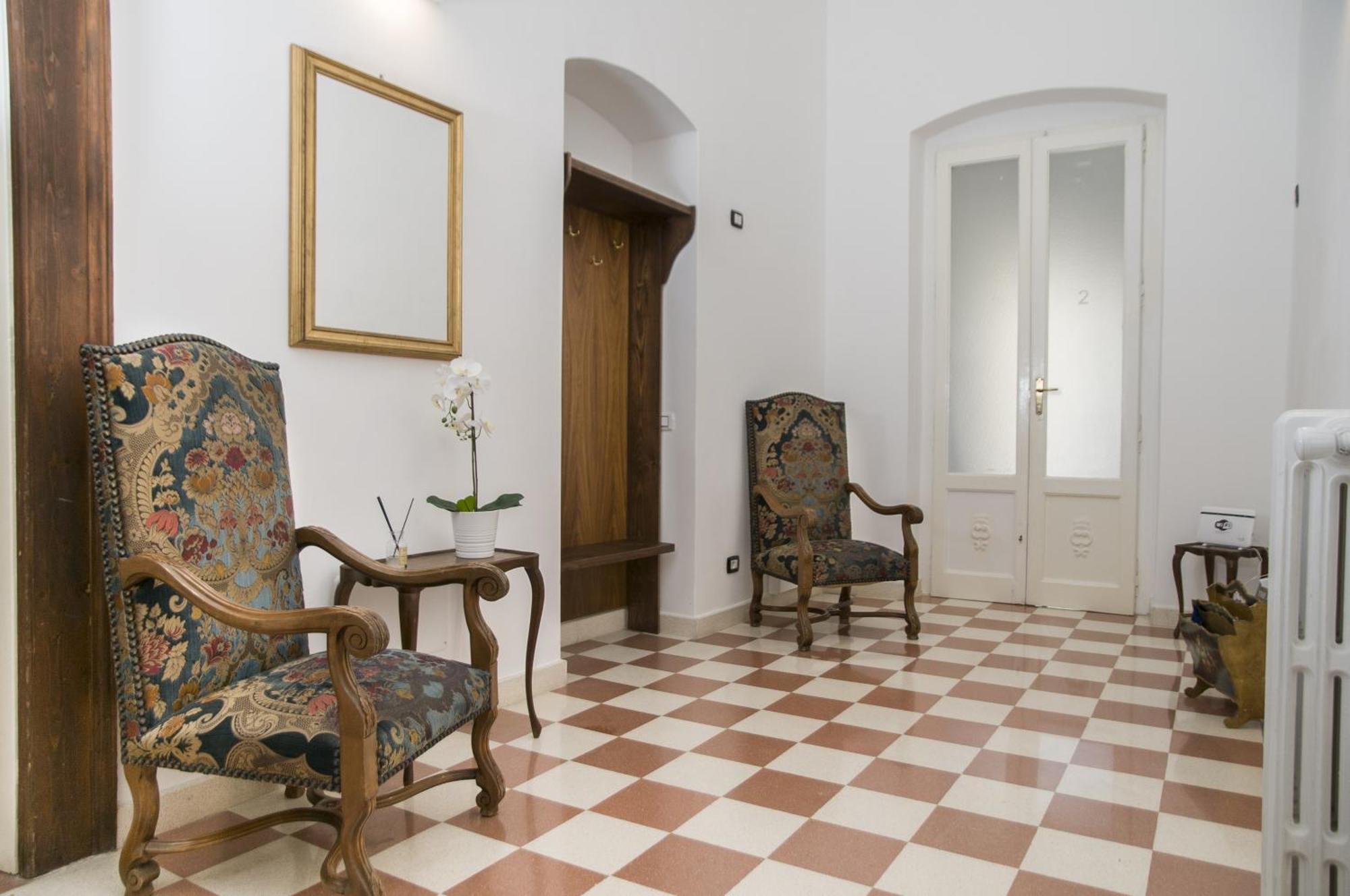 Palazzo Italia Apartments Bari Bagian luar foto